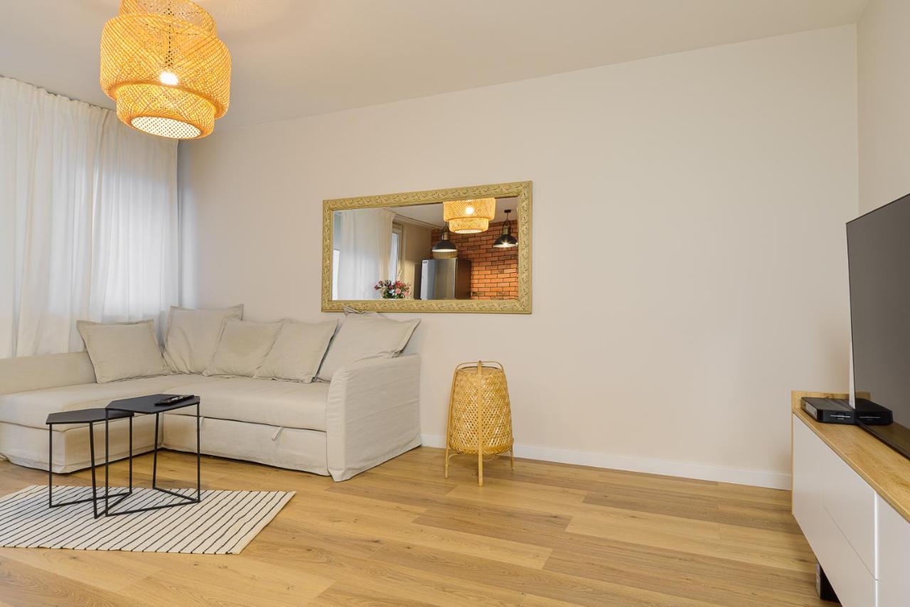 P&O Apartments Hawajska 华沙 外观 照片