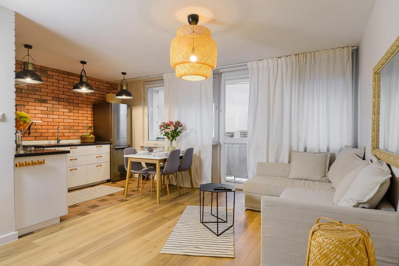 P&O Apartments Hawajska 华沙 外观 照片